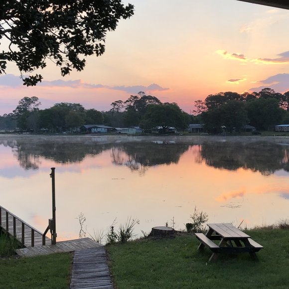 Meet your Posher, Lorrie - Picture 1 of 1